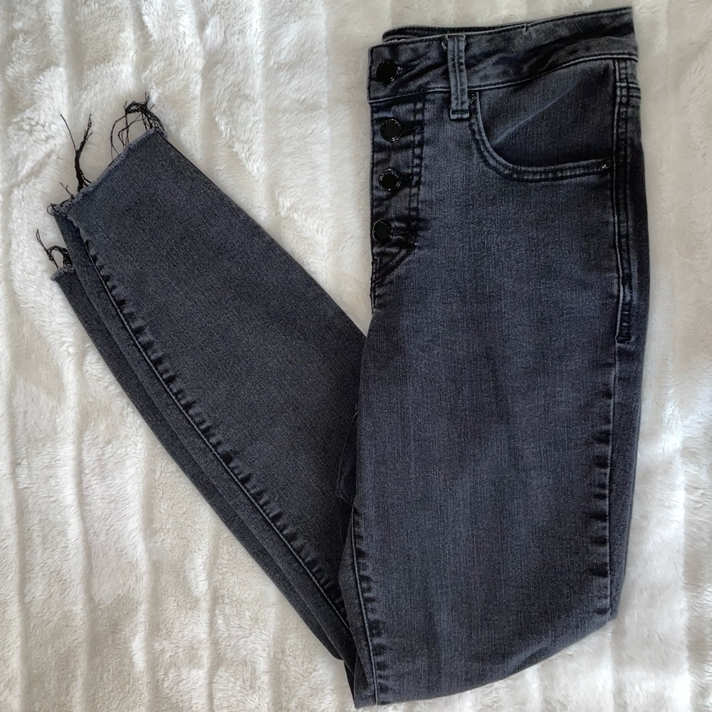 Maurice’s Black Cropped Skinny Jeans